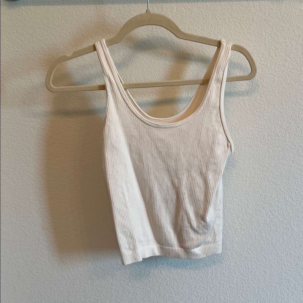 Seamless Slim Fit Tank Top